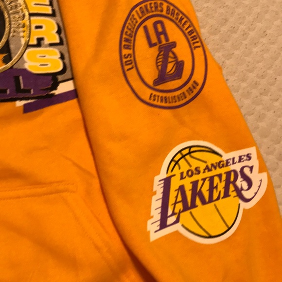 NBA Los Angeles Lakers hoodie - Picture 3 of 4